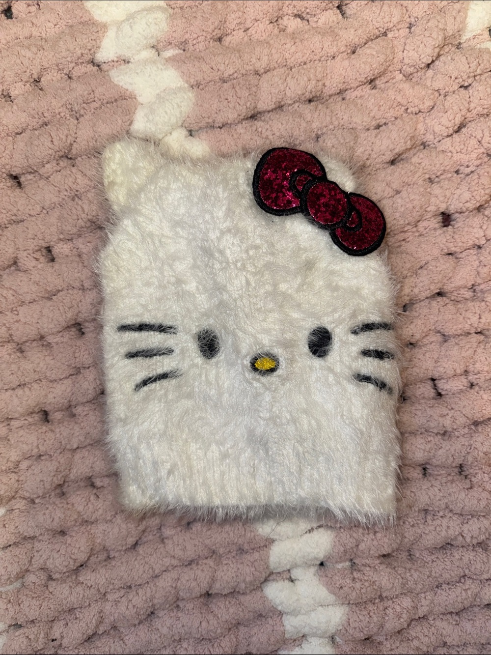 Sanrio White Hello Kitty Fuzzy Hat with Red Bow